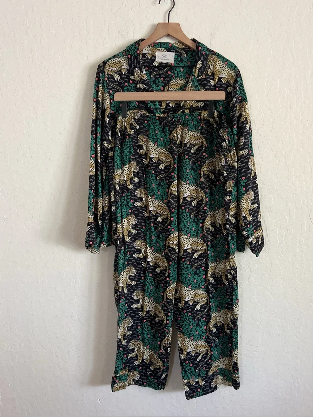 Printfresh Women's Green Bagheera Long PJ Pajamas Set Large Jaguar Print Viscose